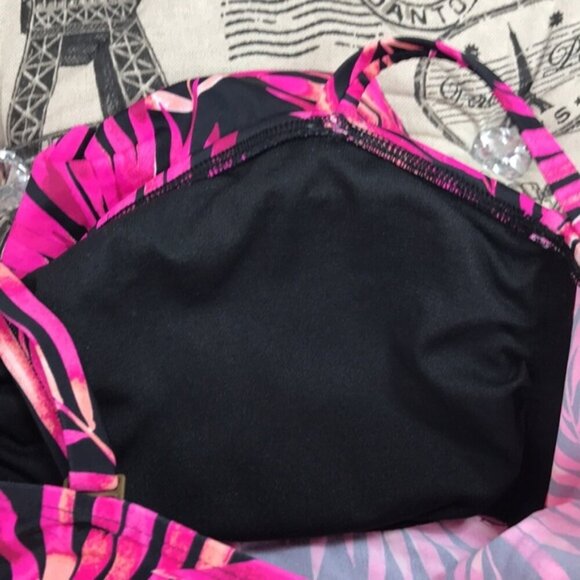 Island Escape Ruffled Tankini Swim Top - Picture 7 of 8